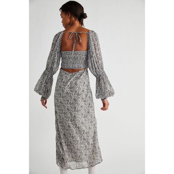 Free People Glow Up Smocked Midi Dress
$168 Small - Picture 3 of 7